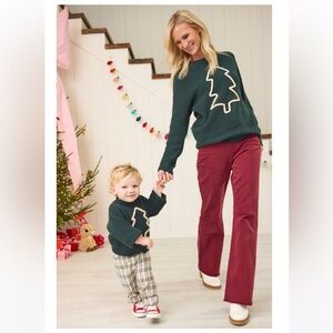 Tullabee Embroidered Green Christmas Tree Sweater